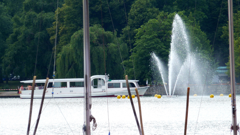 Maschsee mit Fontaene 03